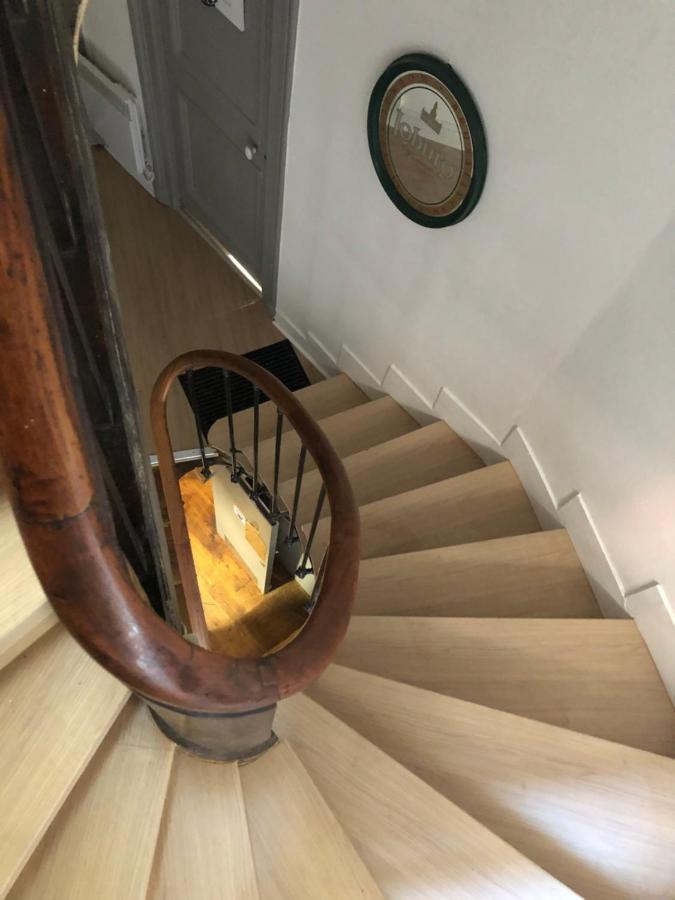 Les Demoiselles Hotell Honfleur Exteriör bild